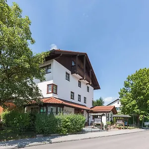 4* Hotel Hachinger Hof